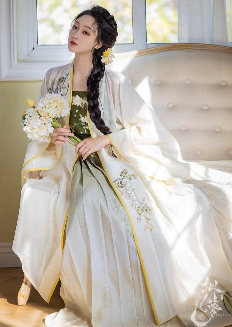 Locust Whisper | 3-Pieces Ma Mian Skirt Set (槐花语)