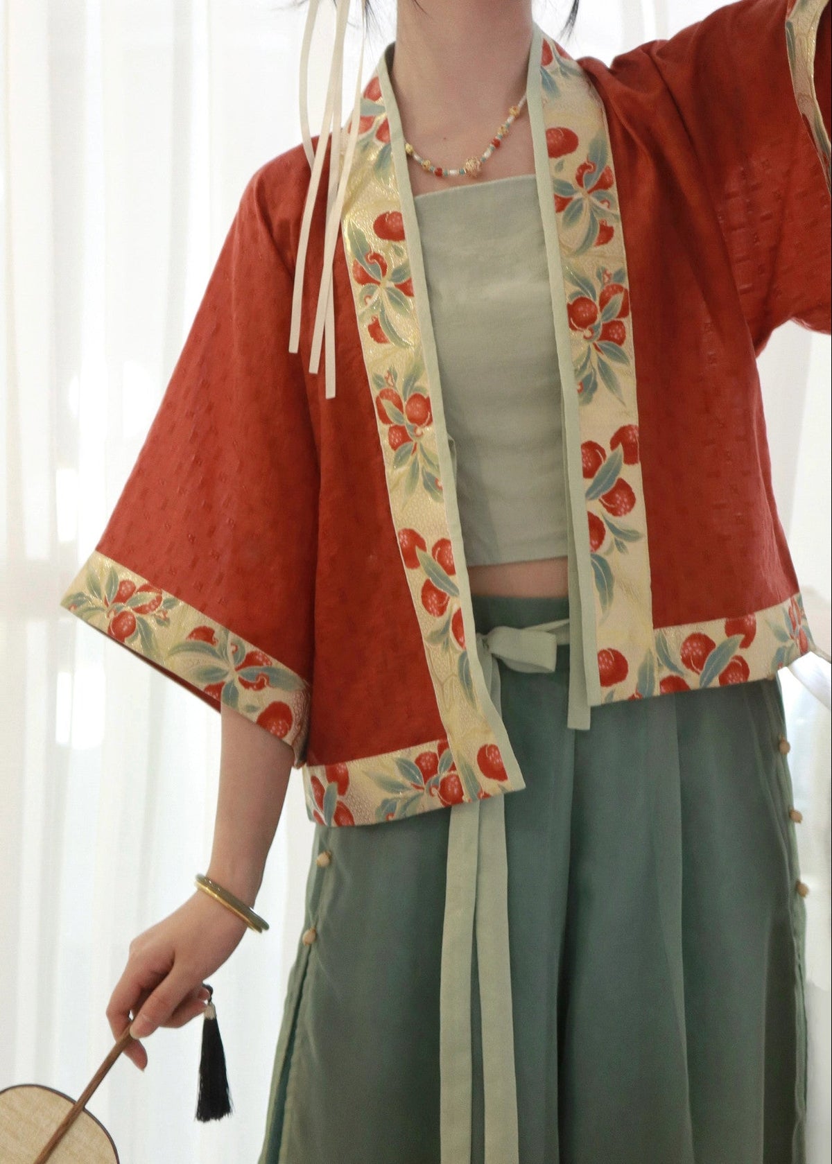 Bayberry Wine | 3-Piece Plus Pants Set (杨梅酒)