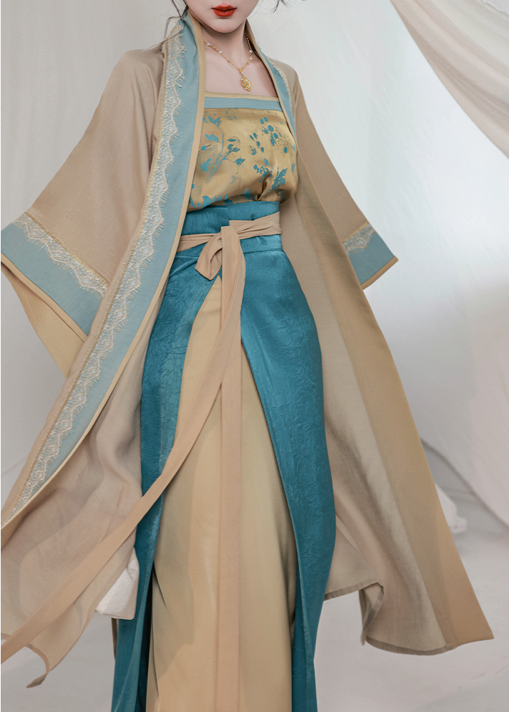 Golden Glaze | 3-Piece Hanfu (千金釉)