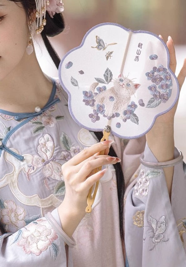 Valley Lily | 4-Colors Embroidered Fan