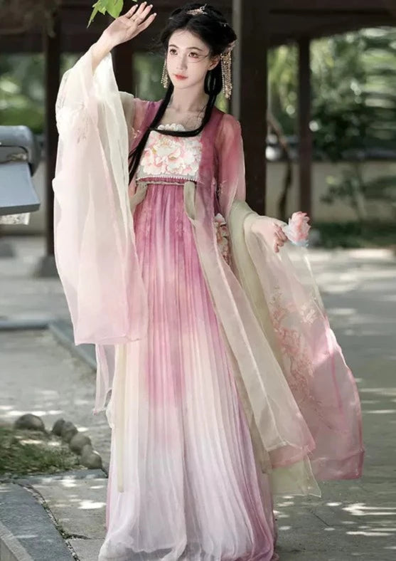 Faint Aroma | Tang Embroidered Hanfu (浮香绕曲)