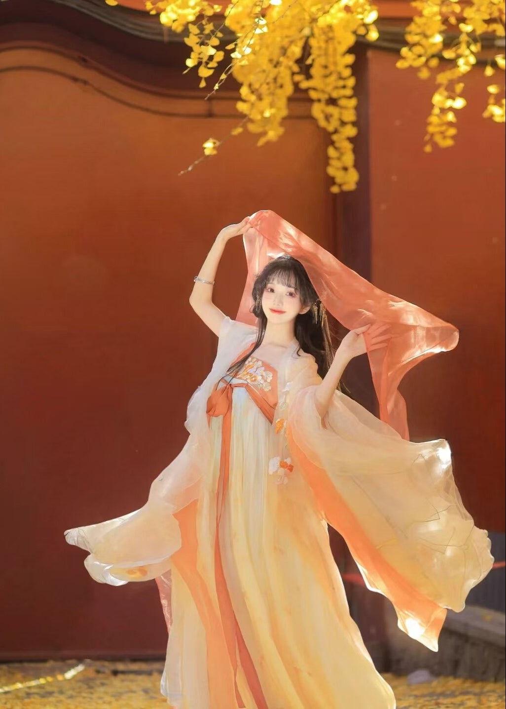 Golden Apricot | 3-Piece Embroidered Hanfu (金杏殿下)