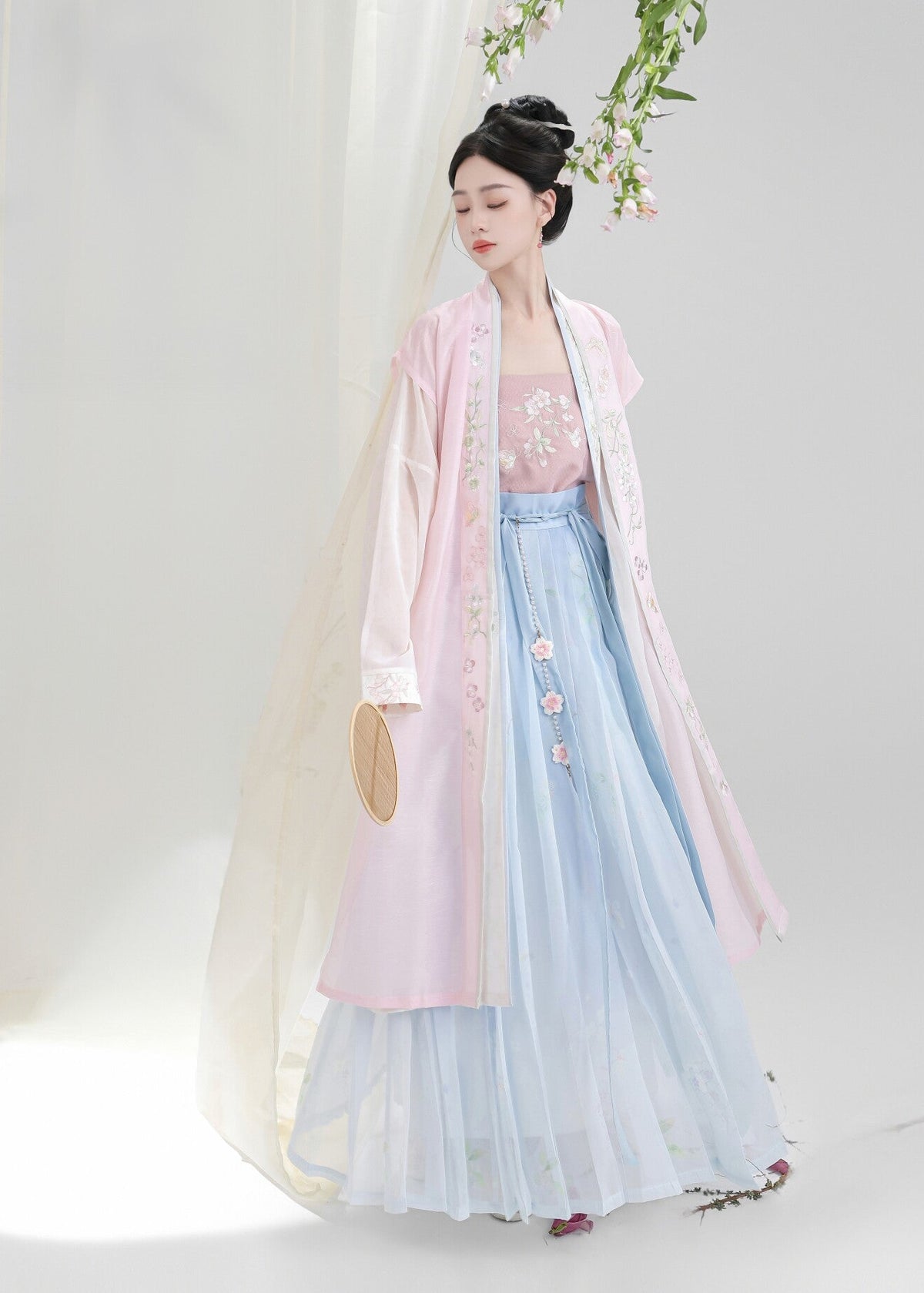 Early Summer | 3-Pieces Embroidered Set (初夏)
