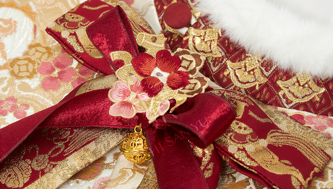 White Horse | 3-Piece 2026 New Year Hanfu (白马嘉岁)