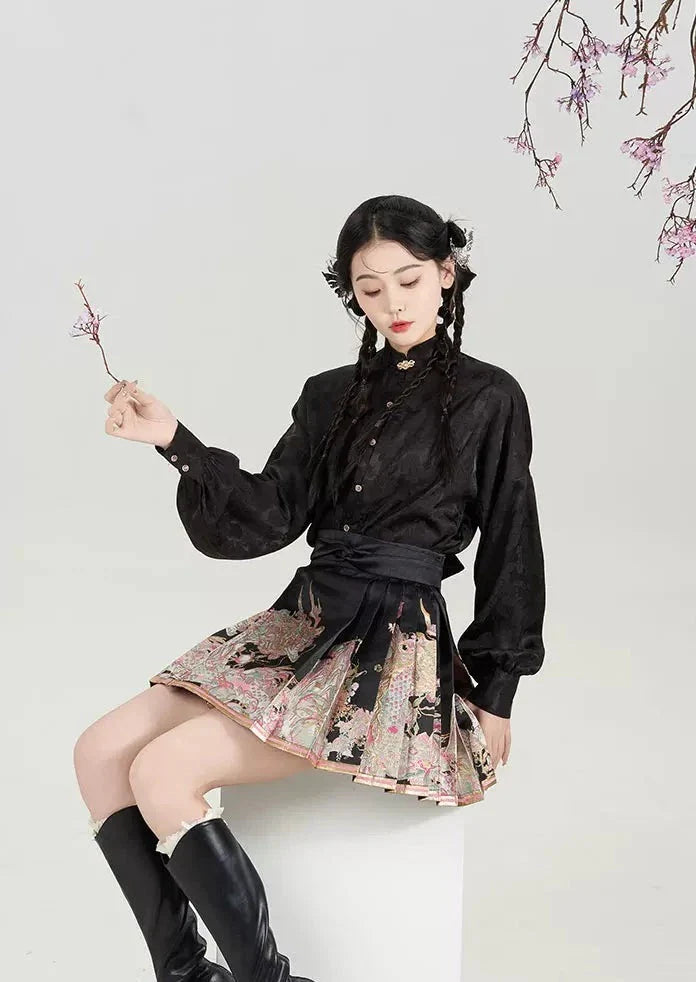 Peach Dragon | Modern Short Ma Mian Skirt (春山桃龙)