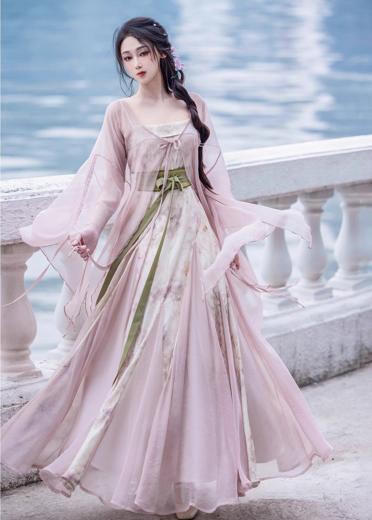 Encanto de ensueño | Hanfu de 3 piezas (如梦令)
