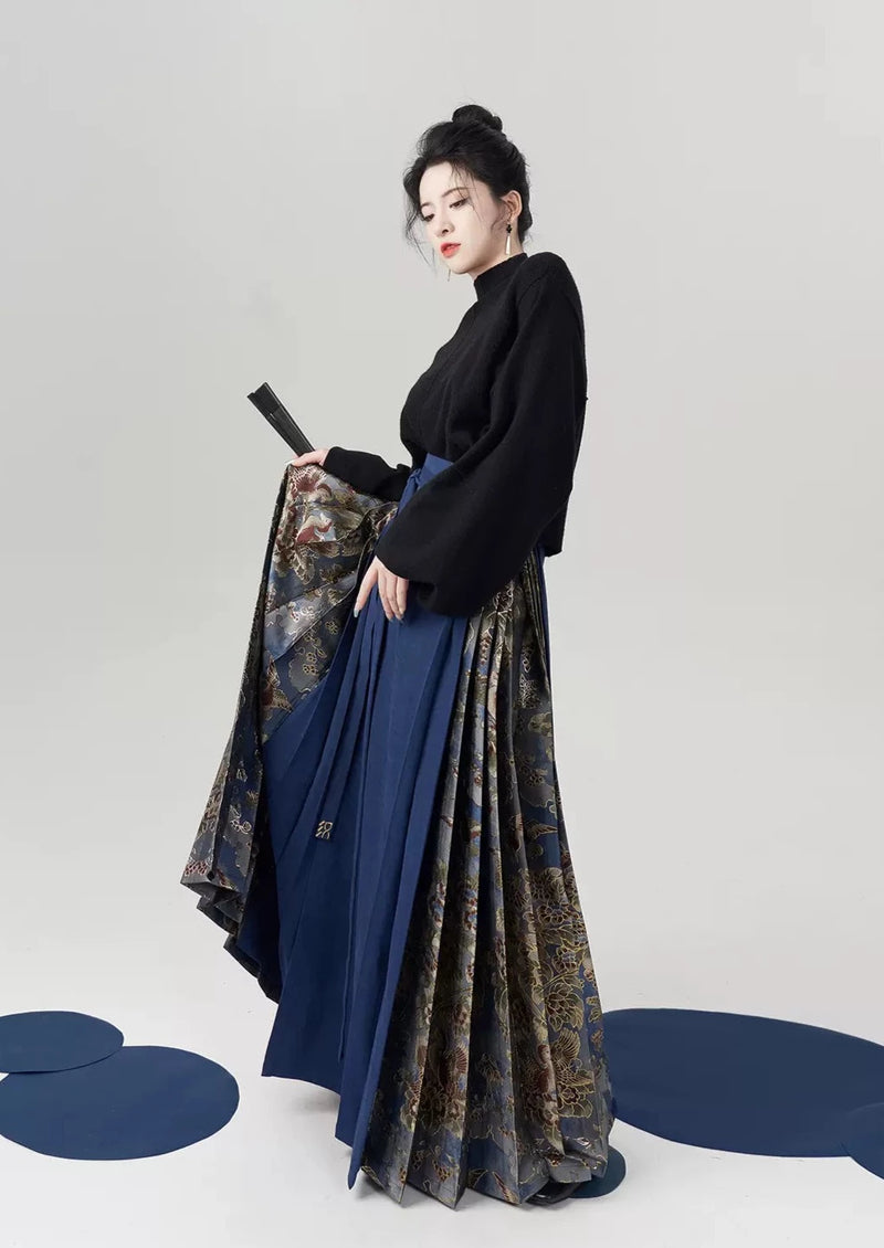 Harmony Time | Winter Modern Ma Mian Skirt Set (时和岁丰)