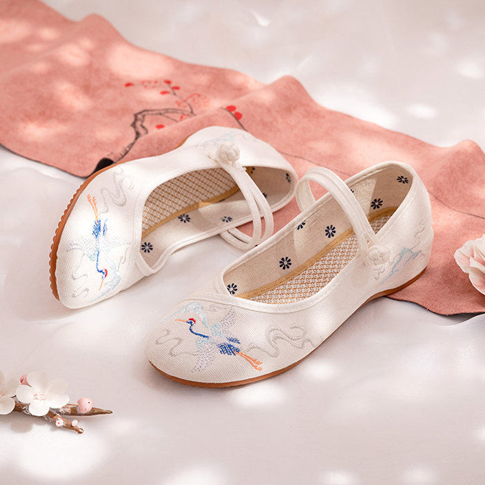 Soaring Crane | White Embroidered Shoes(凌云鹤）