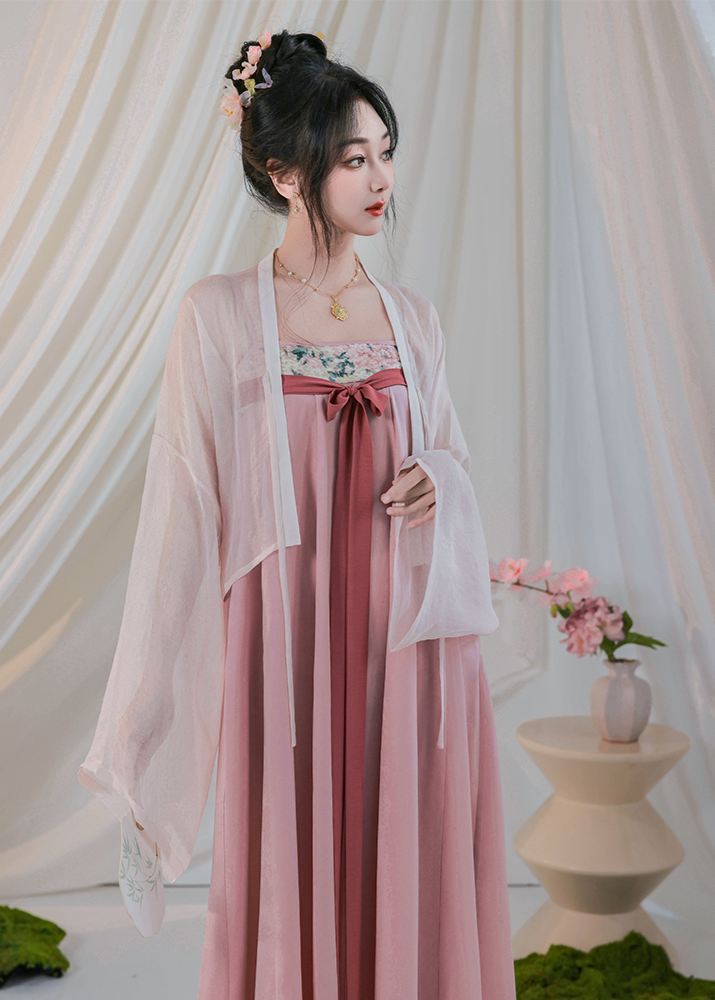 Spring Bloom | 2-Piece Hanfu (满春娇)