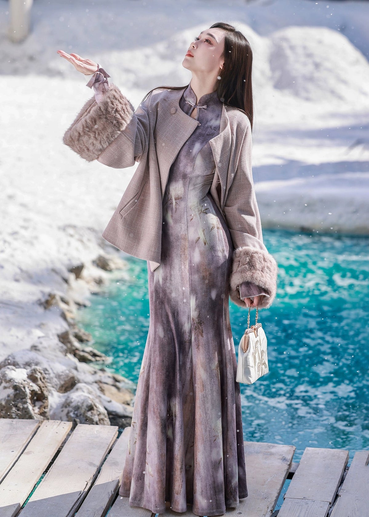 Violet Mist | Modern 2-Piece Qipao Dress (生紫烟)