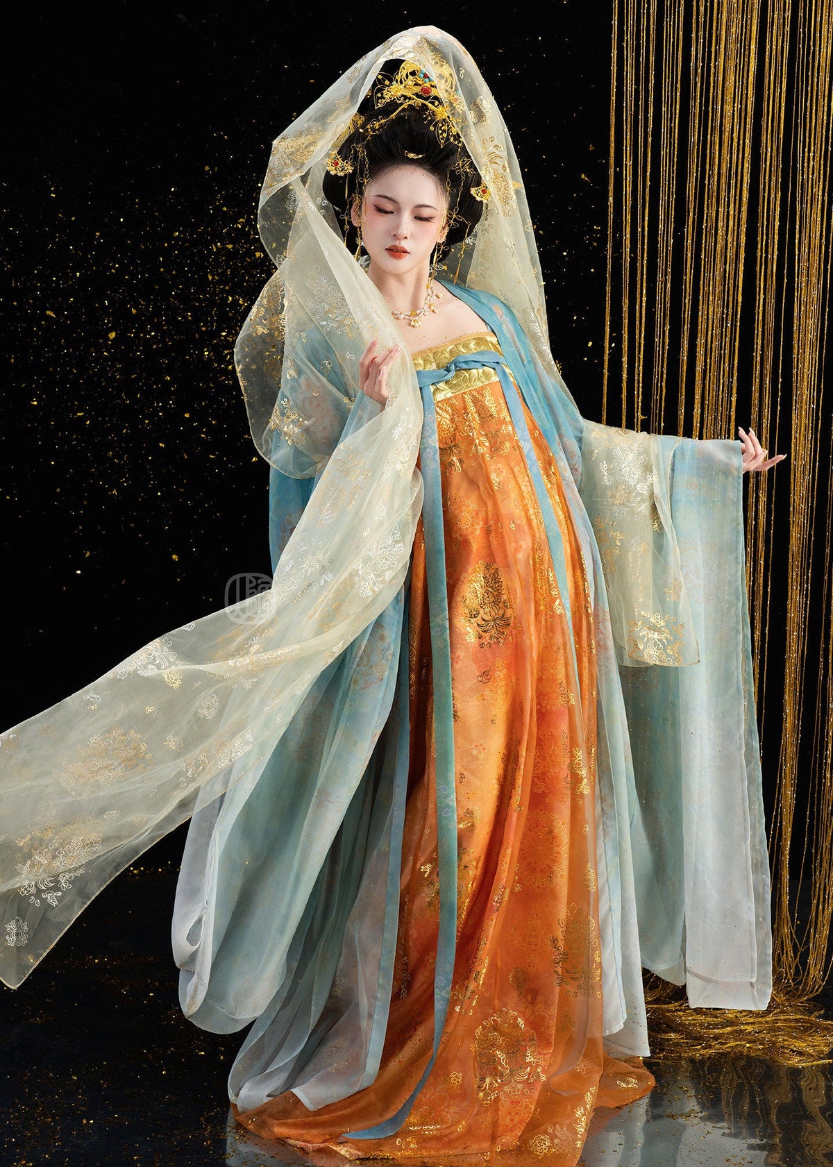 Peerless Beauty | 3-Piece Plus Hanfu (倾世)