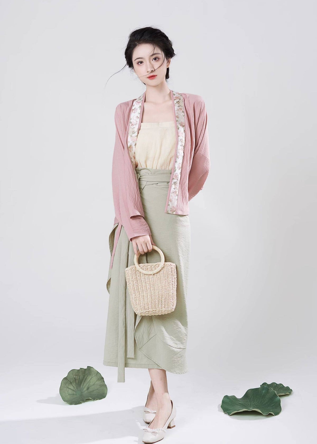 Fall Lotus | Modern 3-Piece Set (秋荷)
