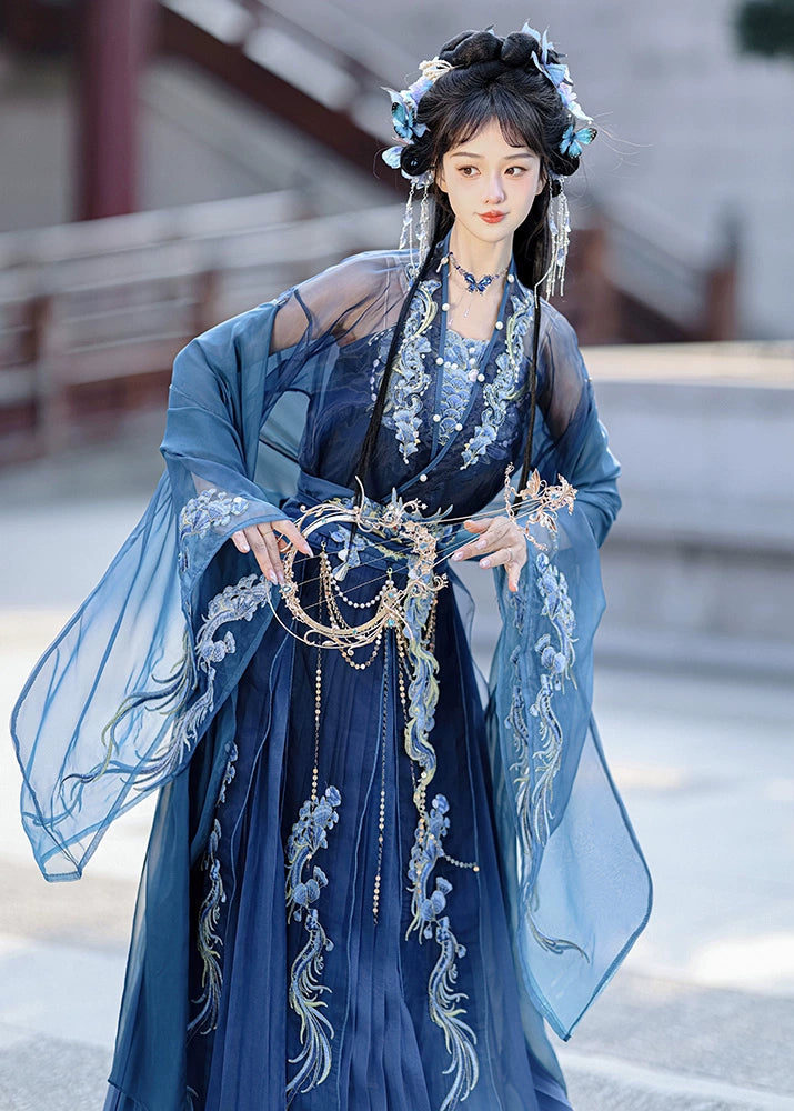 Dragon Queen  | 5-Piece Embroidered Hanfu (西海龙王)