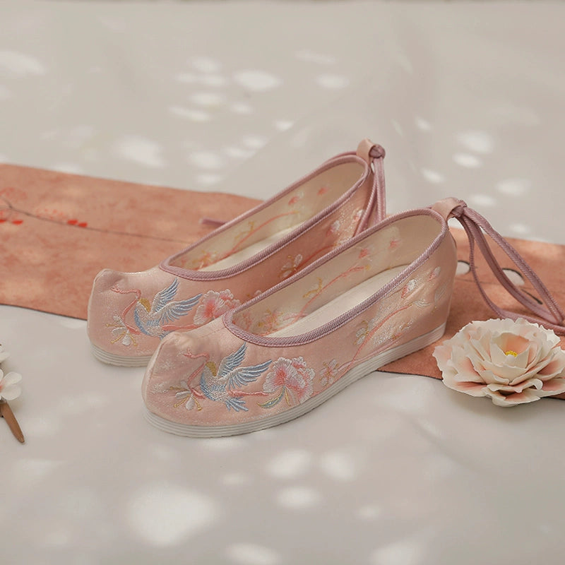 Tassel Charm | Embroidered Shoes(知穗）