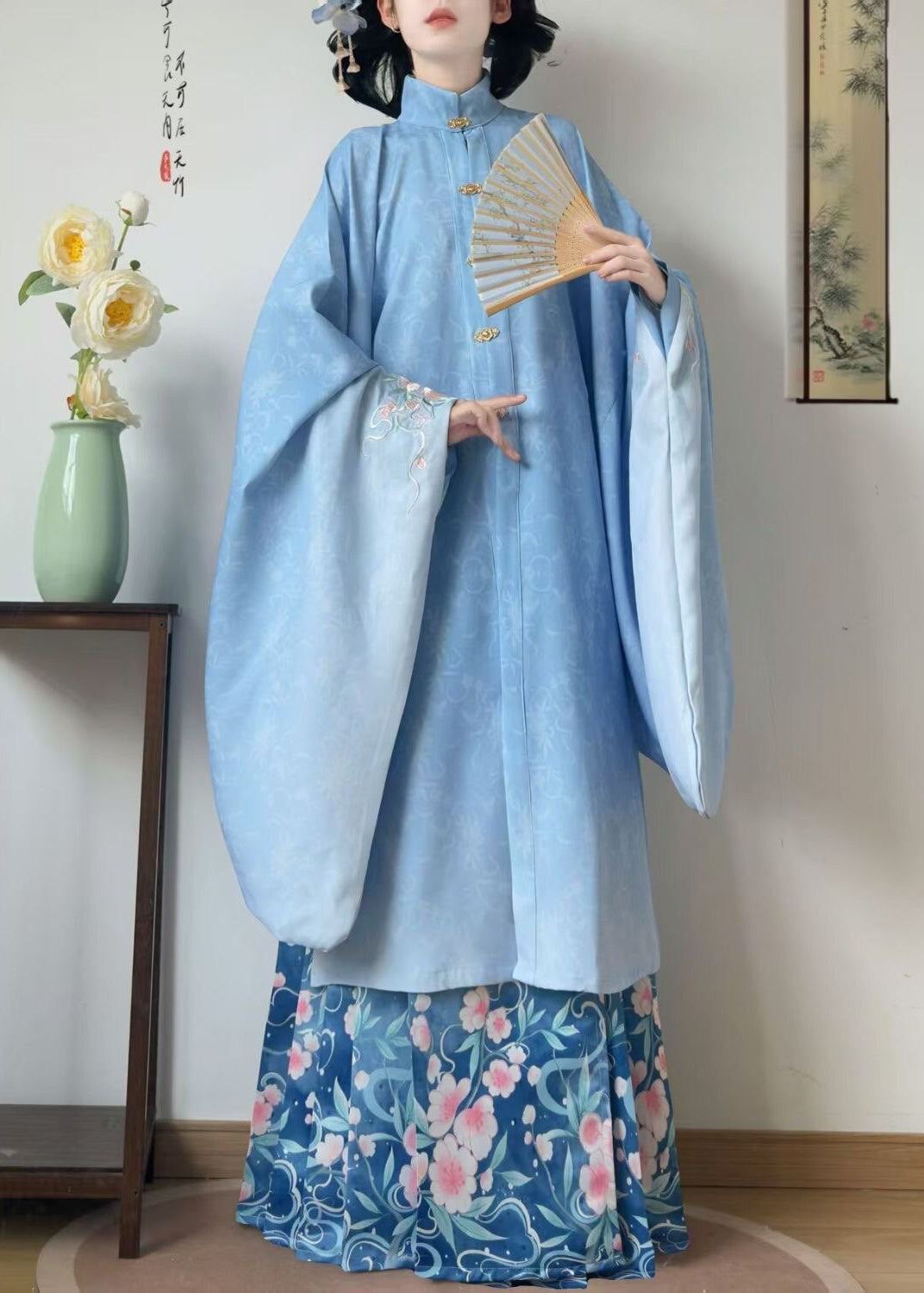 Butterfly Dance | 3-Piece Embroidered Plus Set (苍竹)