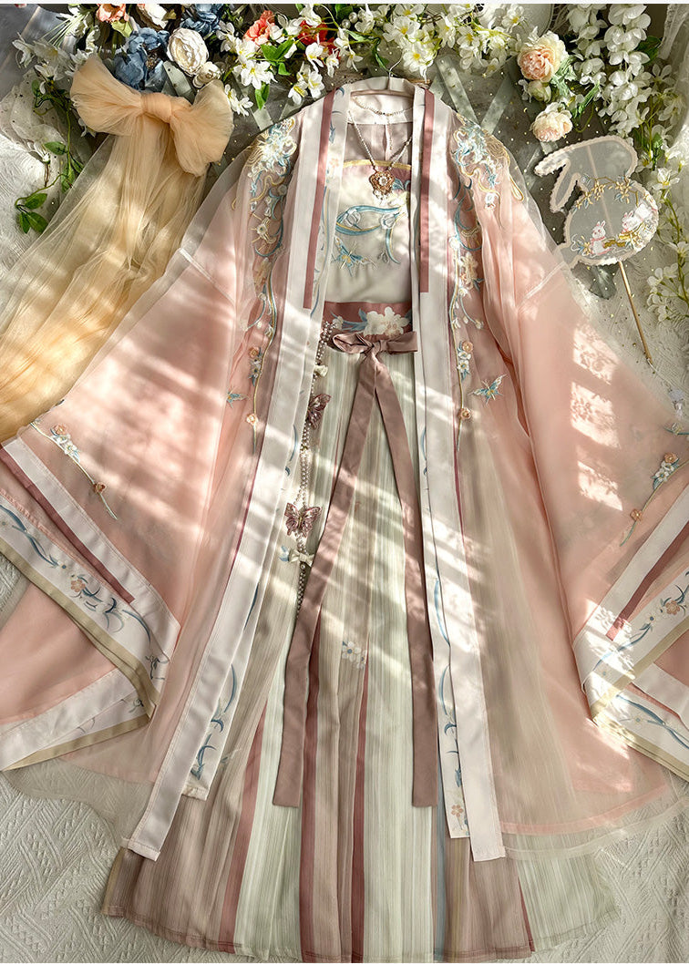 Blooming Flutter | 5-Piece Plus Embroidered Hanfu (蝶恋花海)