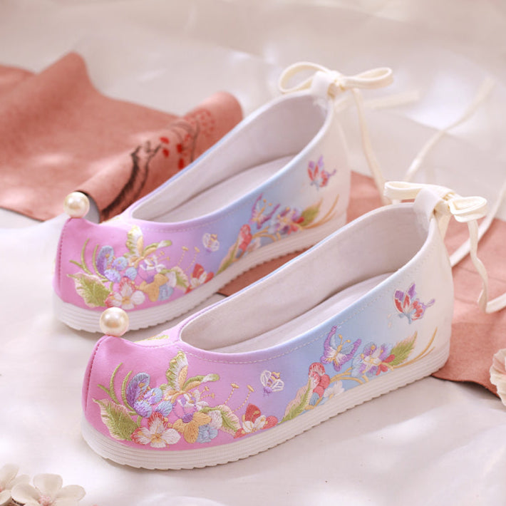 Tassel Charm | Embroidered Shoes(知穗）