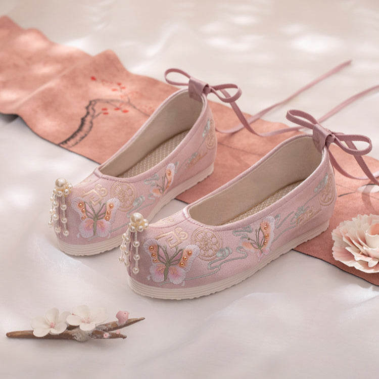 Tassel Charm | Embroidered Shoes(知穗）