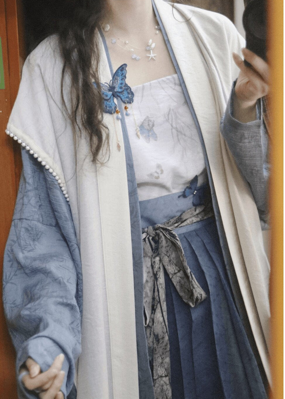 Azure Butterfly | 3-Piece Plus Pants Set (蓝蝶)
