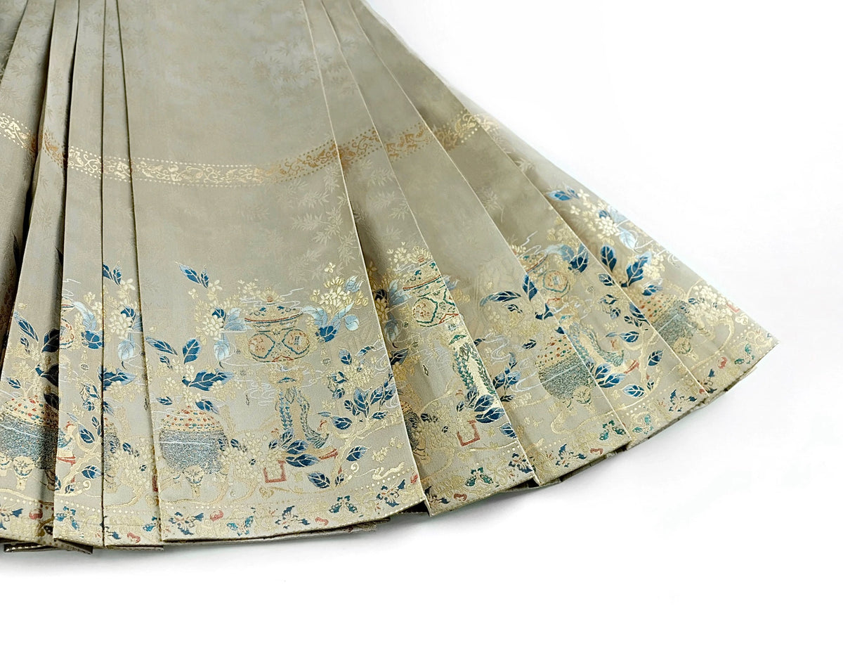 Season Rhythm | Modern Ma Mian Skirt (岁时风物)