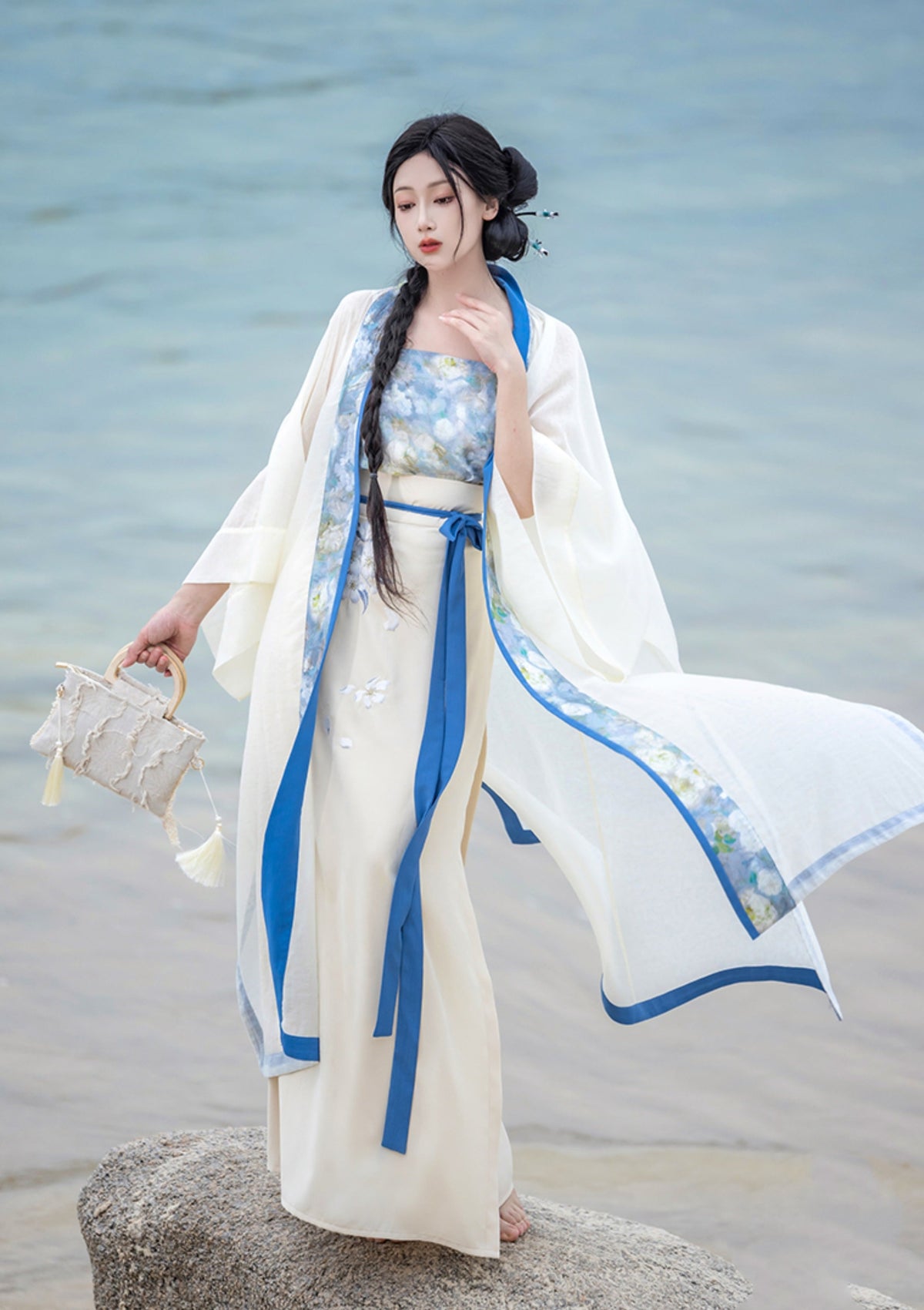 Monet's Garden | Modern 3-Pieces Hanfu (人间月)