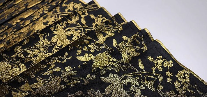 Joy lights | Modern 2-Pieces Ma Mian Skirt Set (喜上眉梢)