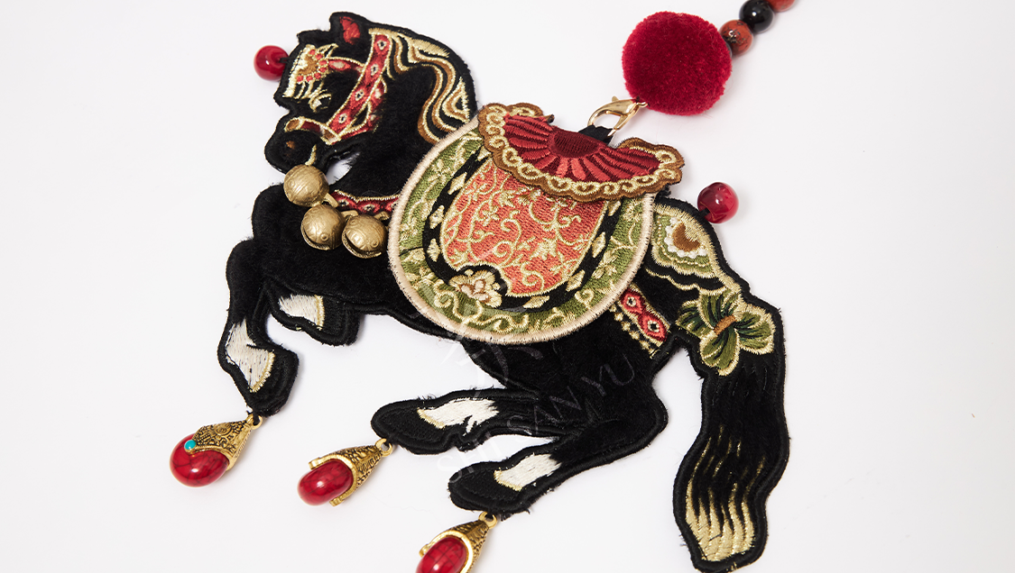 Serpiente espiritual | 4 piezas 2025 Año Nuevo Ming Hanfu (灵蛇守岁)