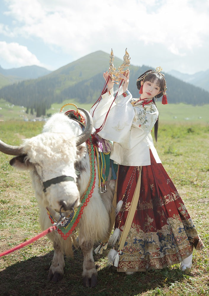 Golden Branch | 2-Pieces Ming Hanfu (九曜金枝)