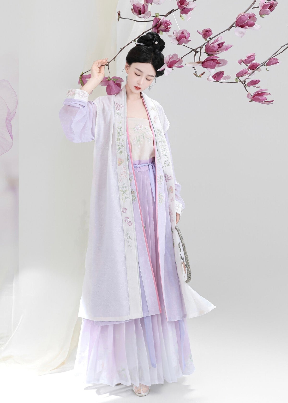 Early Summer | 3-Pieces Embroidered Set (初夏)