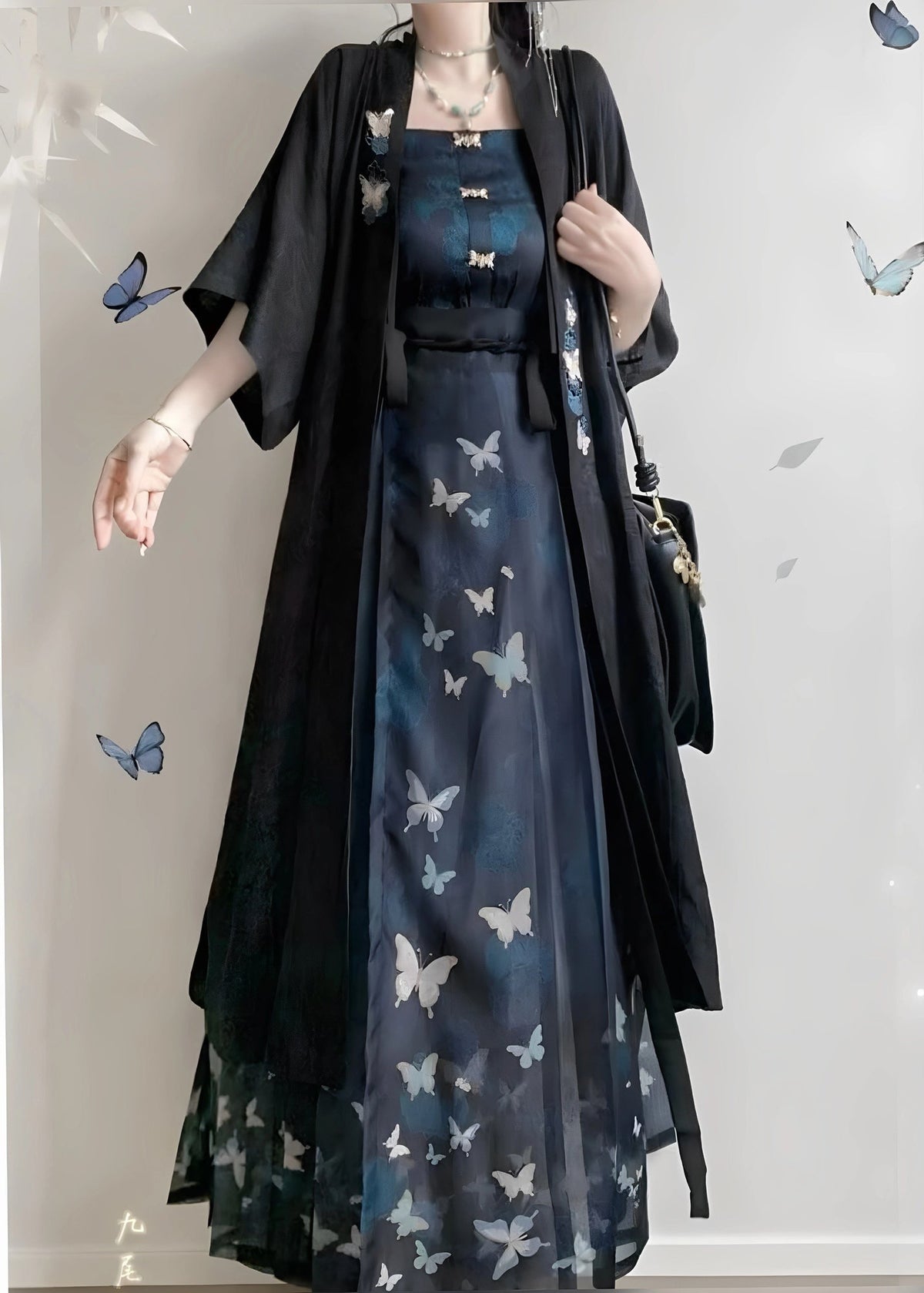 Butterfly Song | 3-Pieces Plus Hanfu (蝶吟)