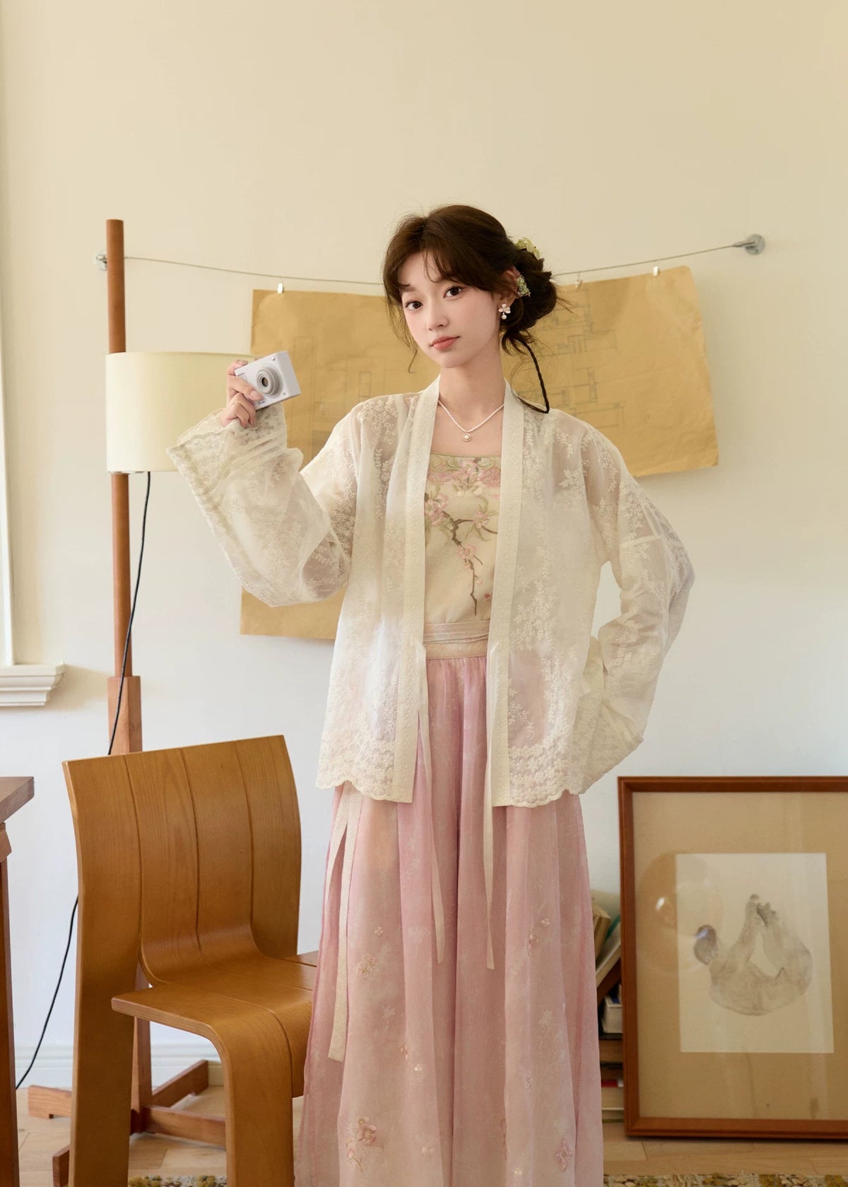 Apricot Blossom | 4-Piece Embroidered Hanfu (杏花约)