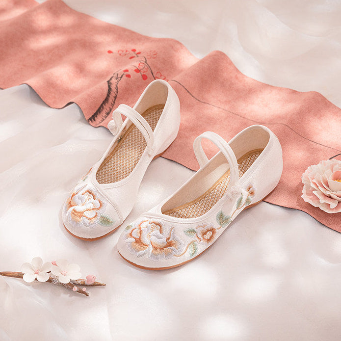 Flower Bouquet | Embroidered Shoes (花束子）
