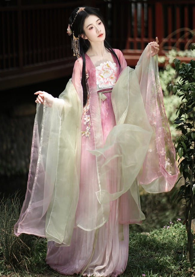 Faint Aroma | Tang Embroidered Hanfu (浮香绕曲)