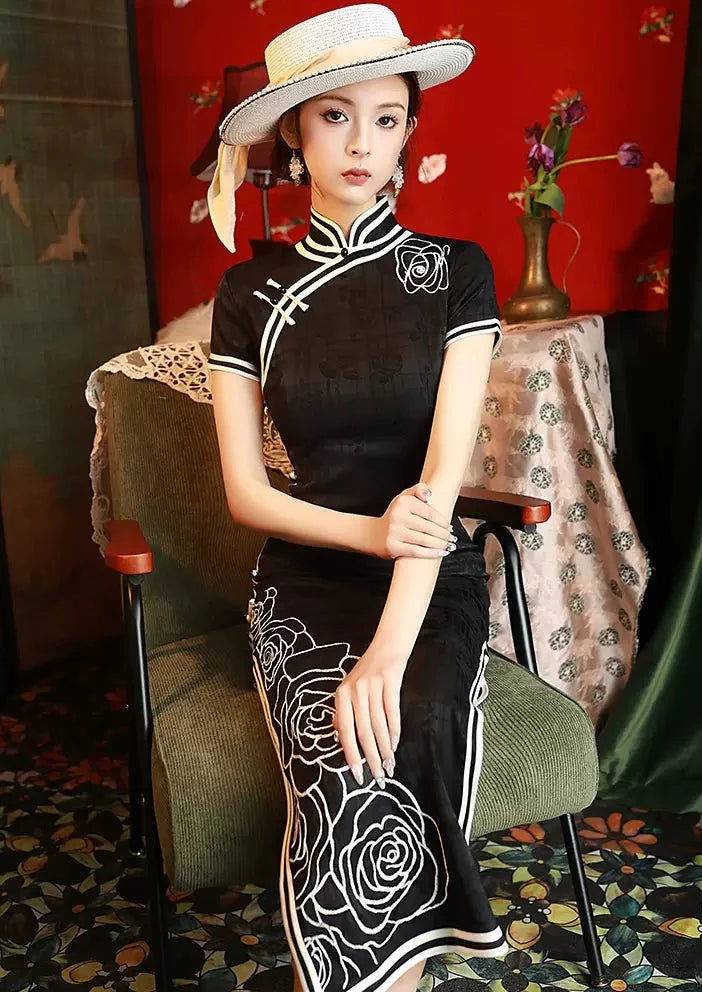 White Rose | Jacquard Qipao Dress (黑玫瑰与白玫瑰)