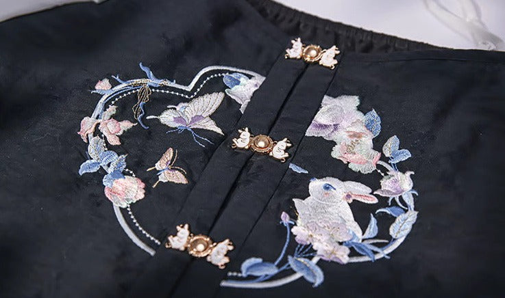 Garden Rabbit | Modern Puff Sleeves Dress (花间兔)