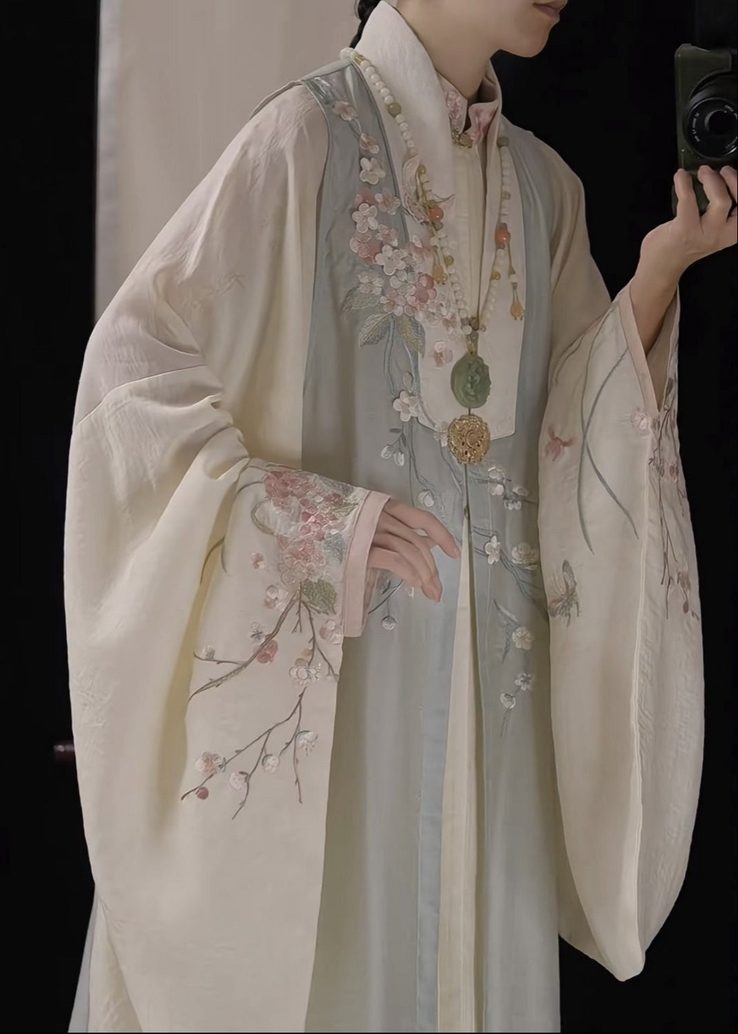 Plum Shadows | 3-Piece Plus Hanfu (疏影)