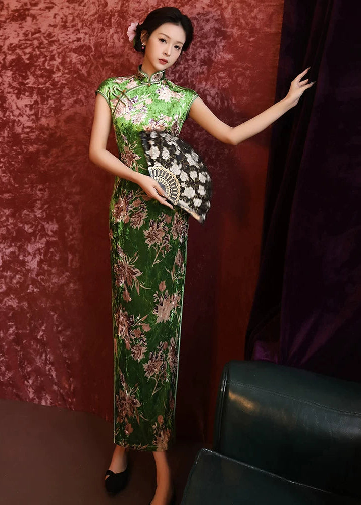 Emerald Blossom | Vintage Velvet Qipao (翠影繁花)
