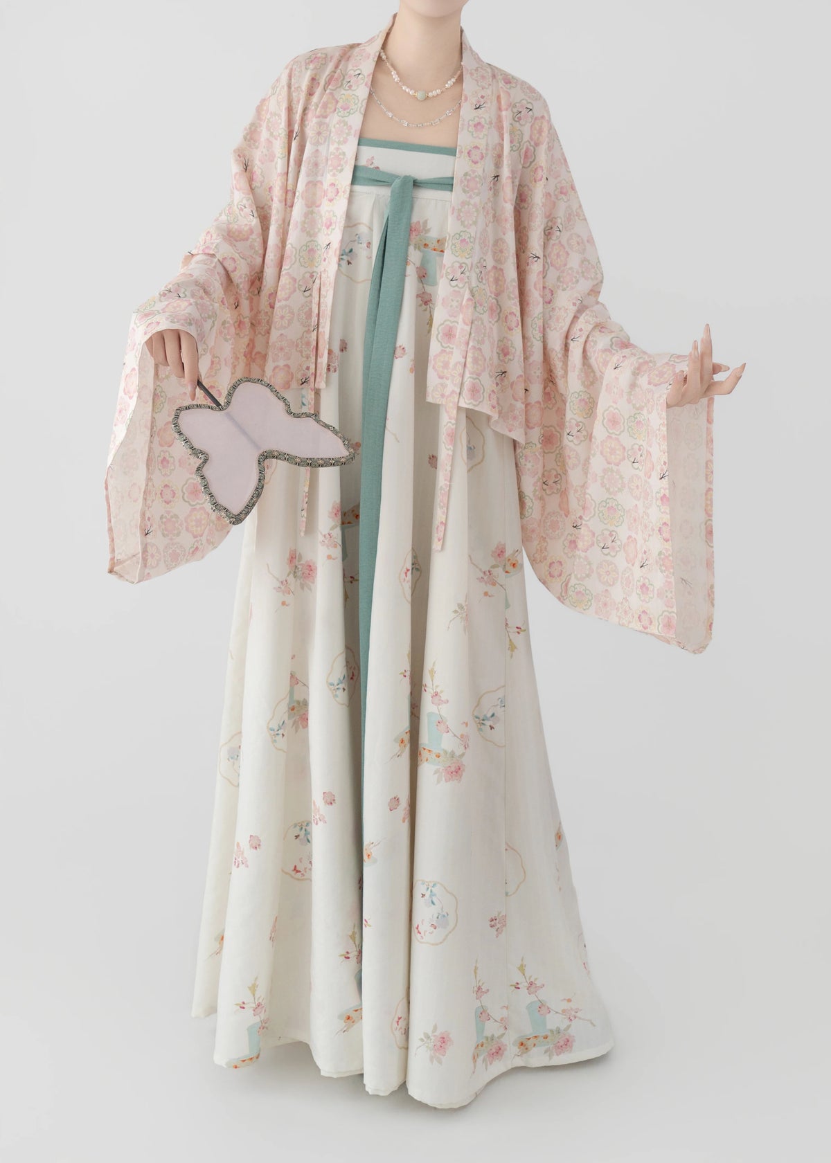 Pear Snow | 2-Piece Plus Hanfu (梨雪)