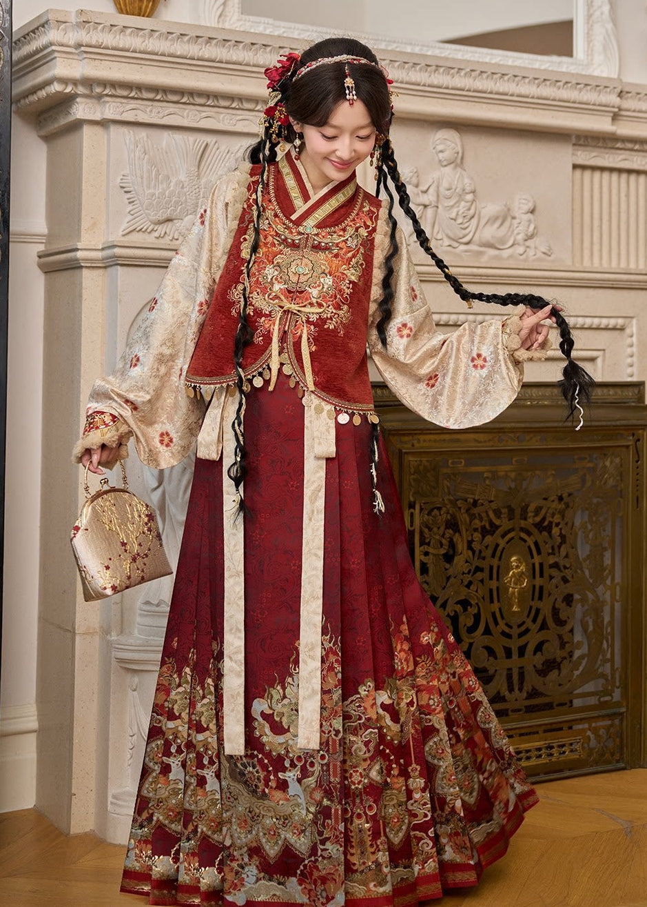 Goat Blessings | 3-Piece 2027 New Year Hanfu (灵羊纳福)