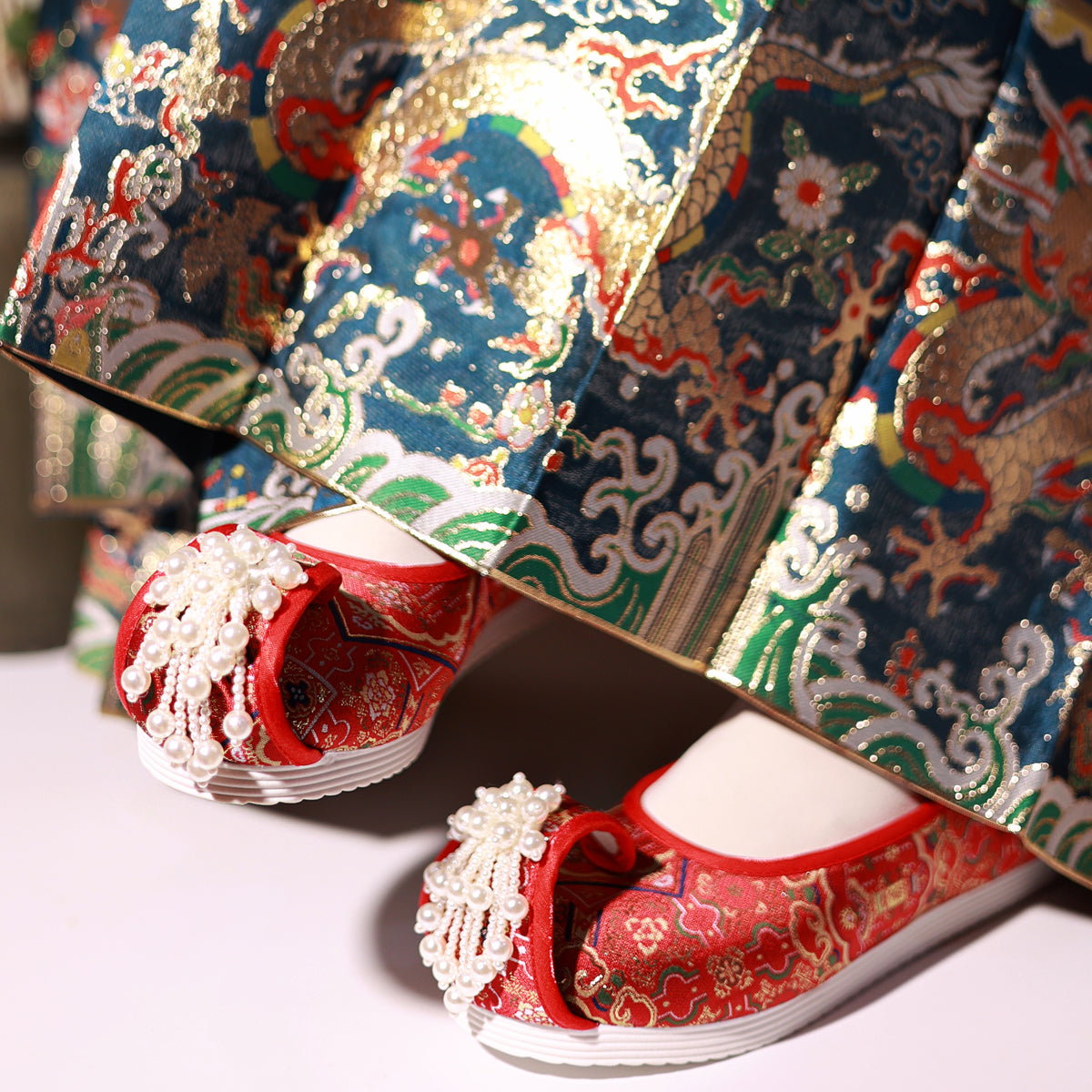 Jin Se | Embroidered Shoes(锦瑟）