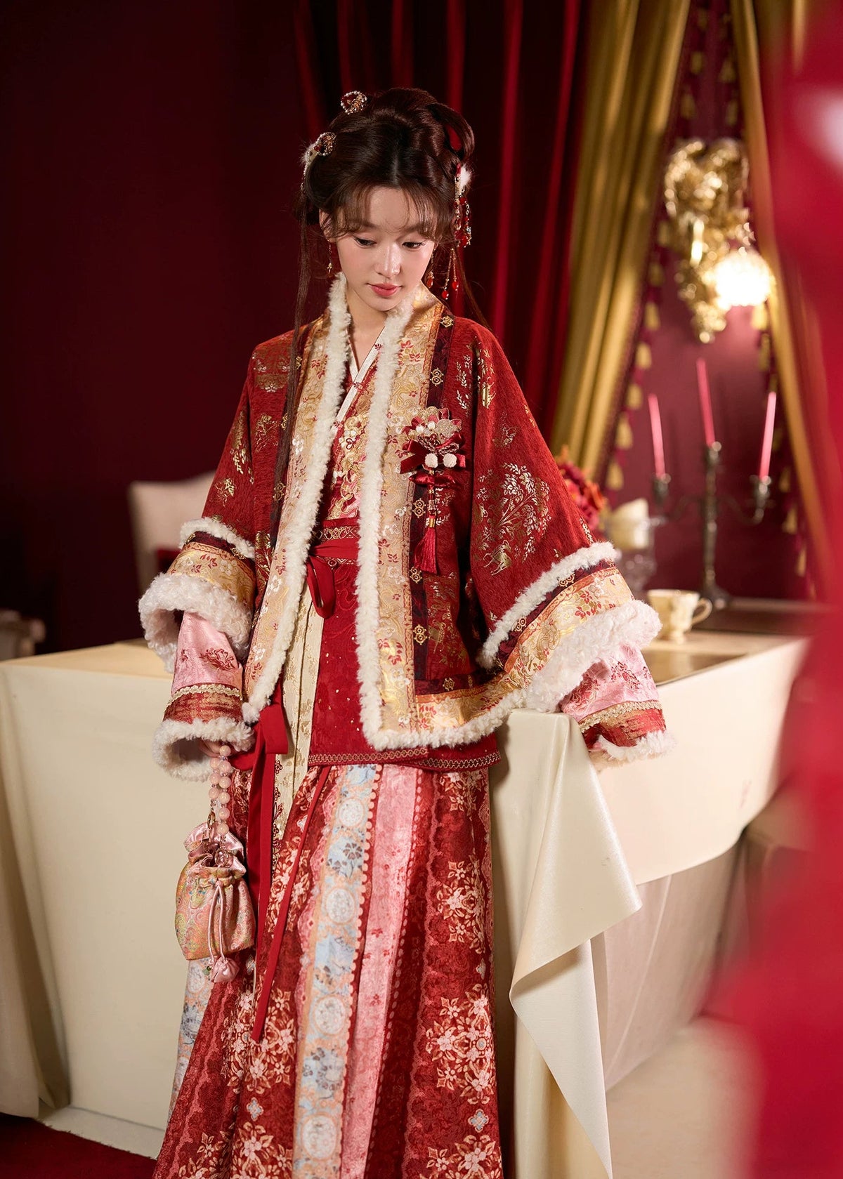 Serpiente espiritual | 4 piezas 2025 Año Nuevo Ming Hanfu (灵蛇守岁)