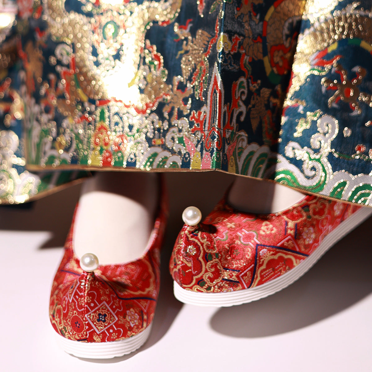 Jin Se | Embroidered Shoes(锦瑟）