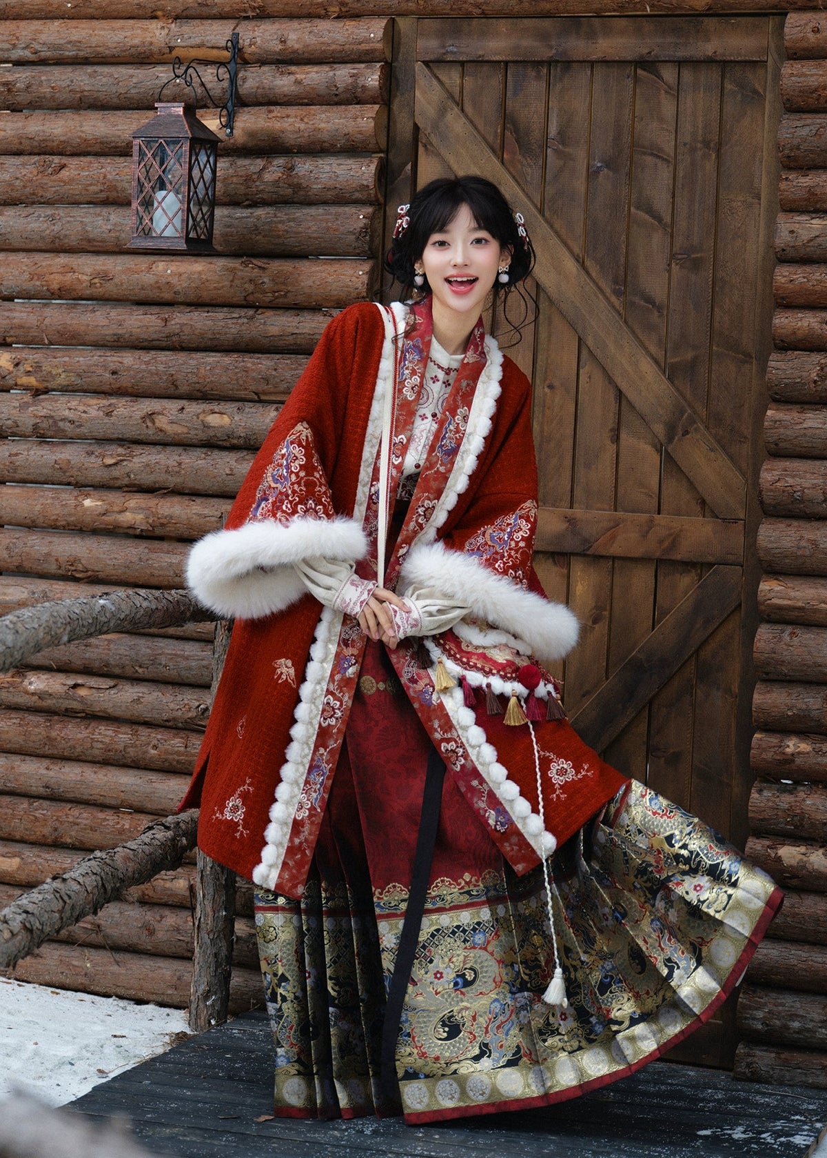 Dancing Flame | 3-Piece 2026 New Year Hanfu (驰焰)