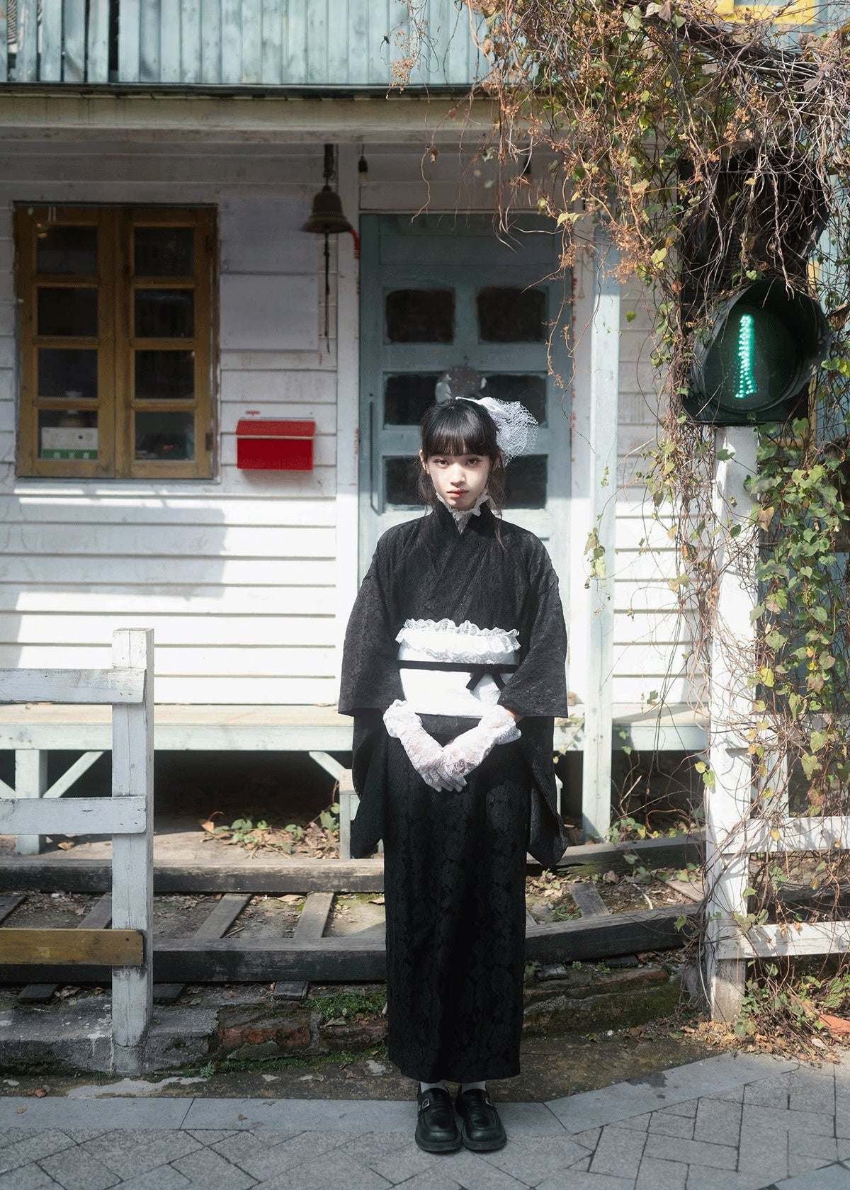 Su Yu | 5-Piece Lace Asian Kimono (素羽)