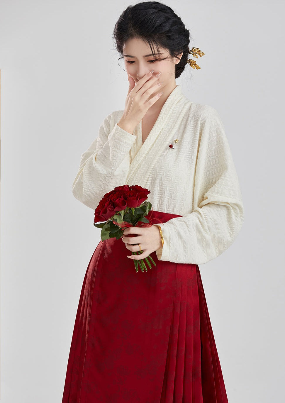 Forever Oath | Modern Bridal Ma Mian Skirt (缔结)
