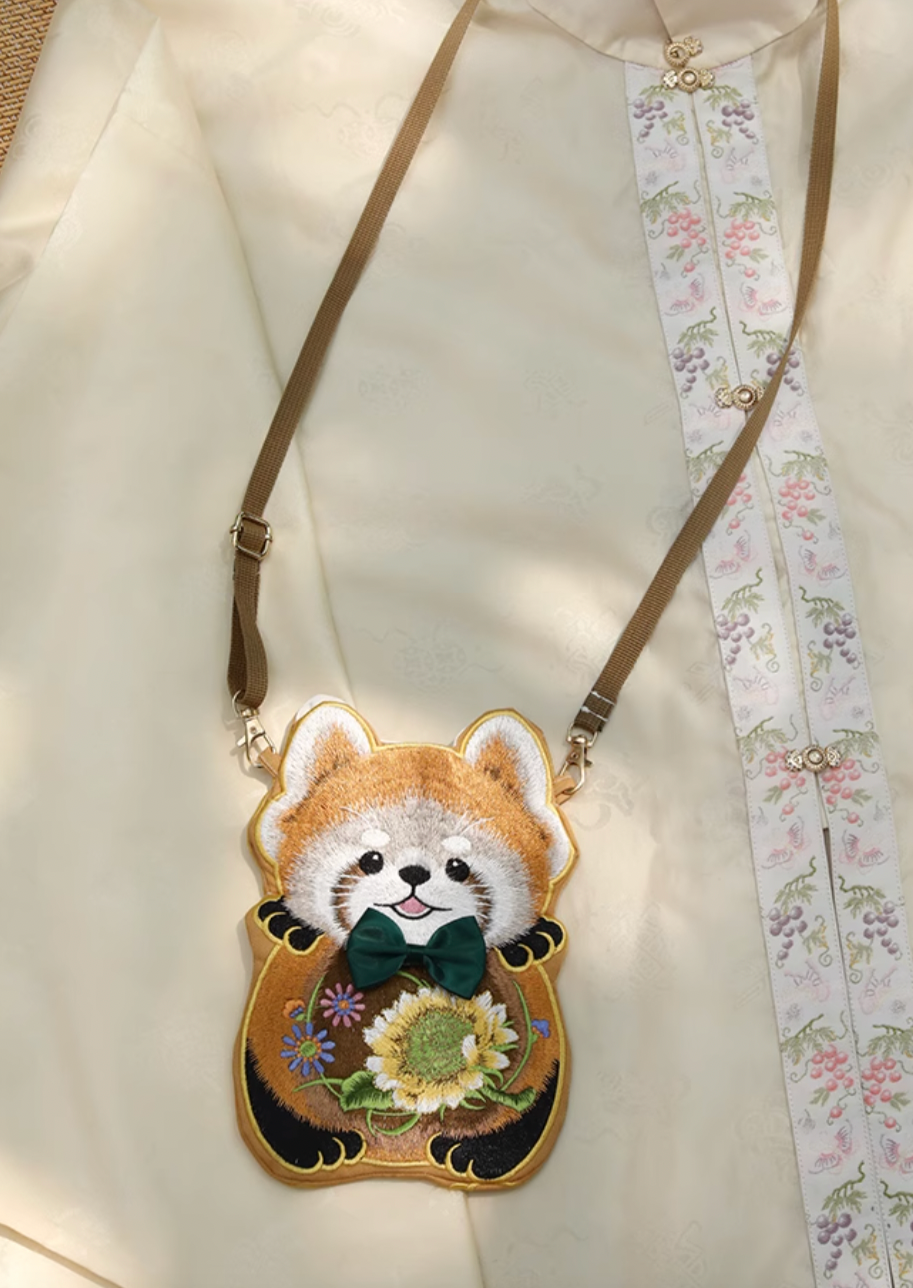 Red Panda | Embroidered Purse