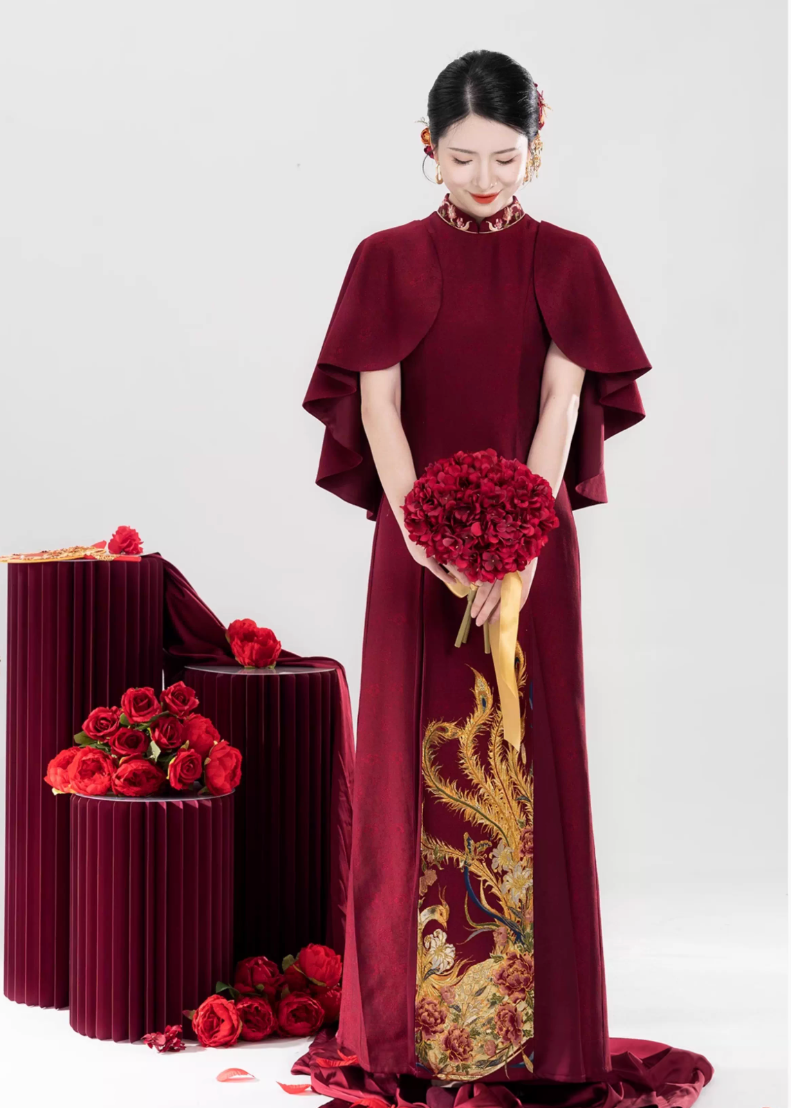 Red Phoenix | Modern 3-Piece Engagement Wedding Dress (丹凤玉露)