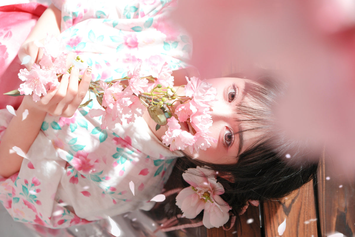 Pink Sakura | 2-Piece Asian Kimono (粉樱)