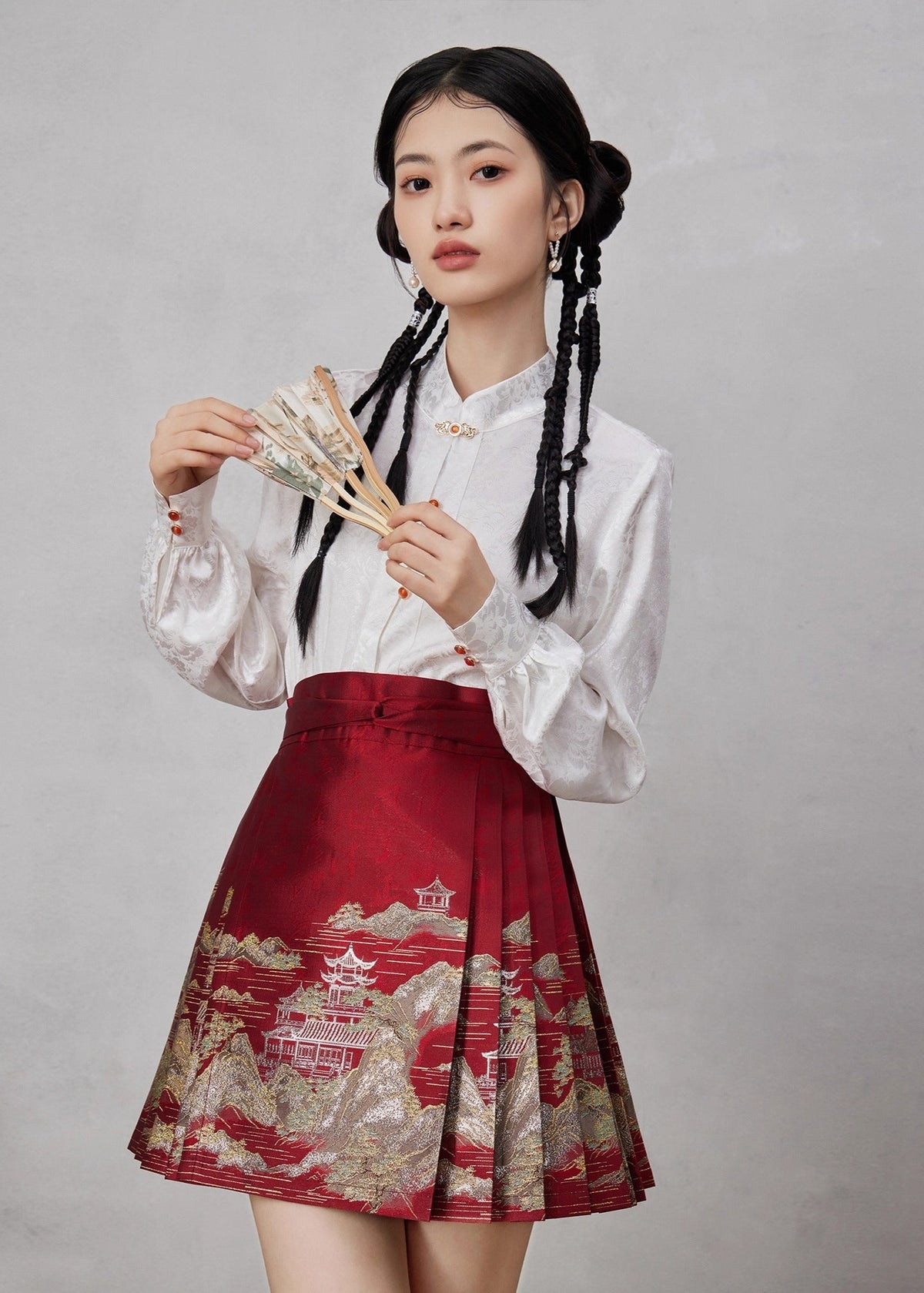 Gilded Landscape| Modern Short Ma Mian Skirt (描金山水)