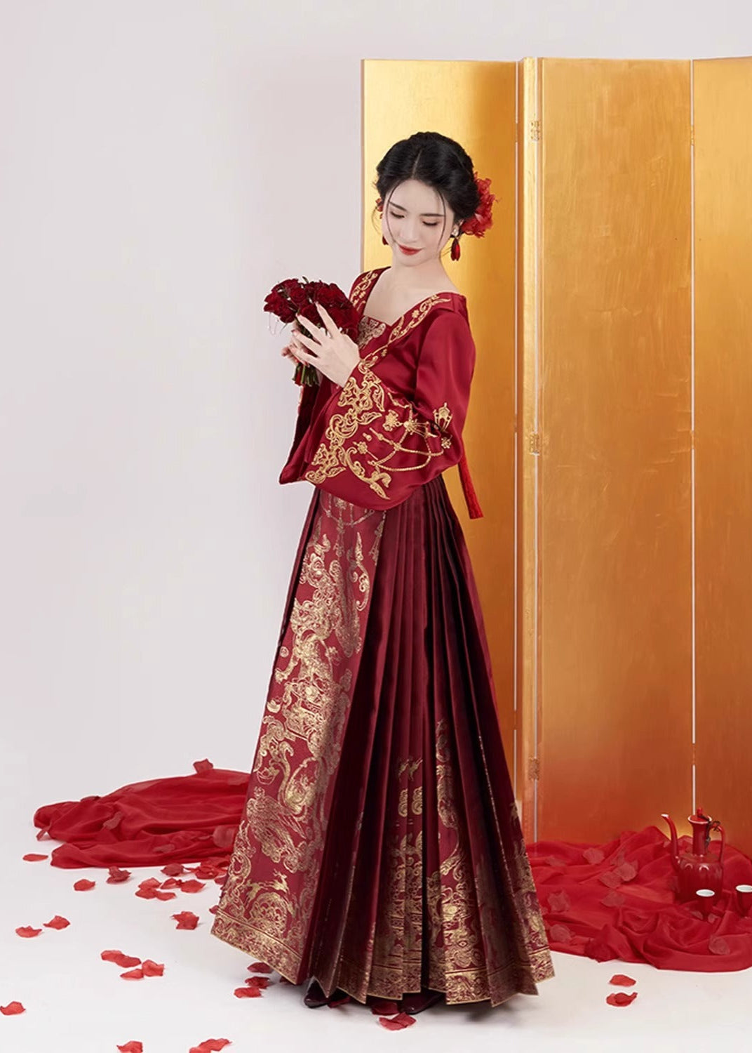 Pearl & Jade Union | Modern 3-Piece Wedding Set (珠联璧合)